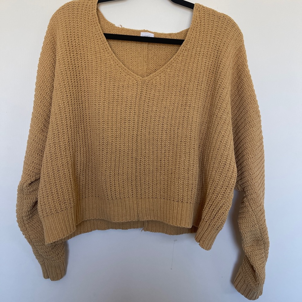 Yellow Long sleeve sweater